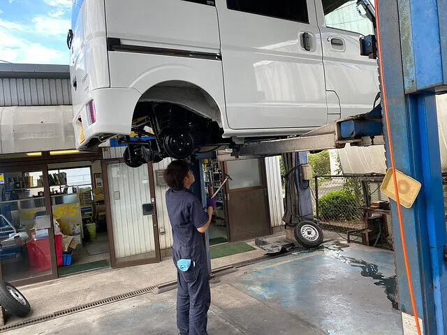 高島市 車検 | スズキ エブリィバン 輸入車の車検事例