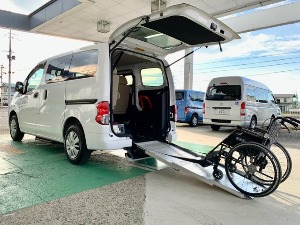 NV200バネットバン