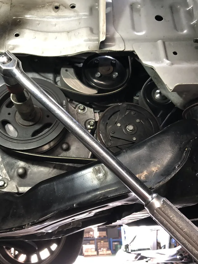 日産C27 セレナオルタネーターサブスターター2WD