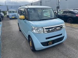 N-BOXスラッシュ