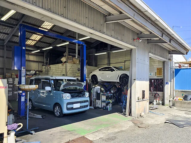 ランドクルーザー300 セキュリティ加工 尾張旭市 ウェイクアップ