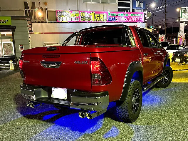 トヨタ ハイラックス サーフ LEDロックライト取付│尾張旭市