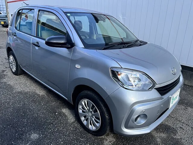 中古車情報　極上　パッソ