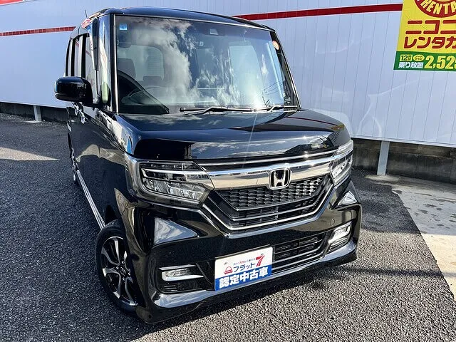 中古車情報　極上　N-BOXカスタム