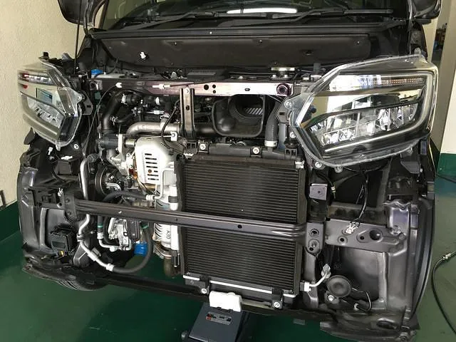 Mベンツエンジン専門工場各種リビルトへツト取り付け126-107-124-201