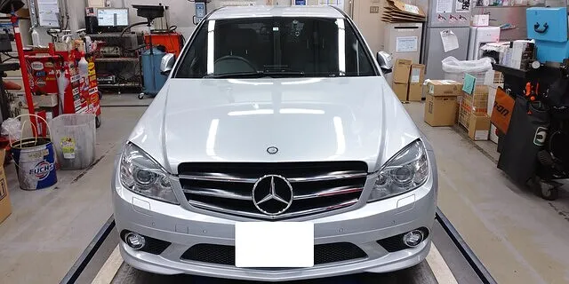ベンツＣ３００（２０４）　エンジンチェックランプ点灯点検