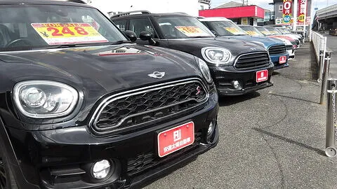 自動車販売画像