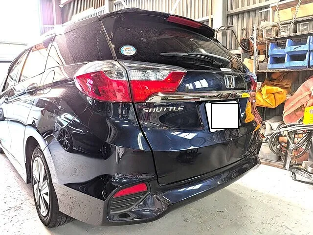 大阪市　板金塗装　ホンダシャトル　リヤゲート修理　