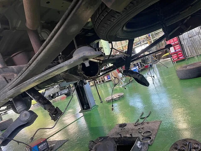 宇都宮市　異音修理　デフオーバーホール　日産 キャラバン│車修理