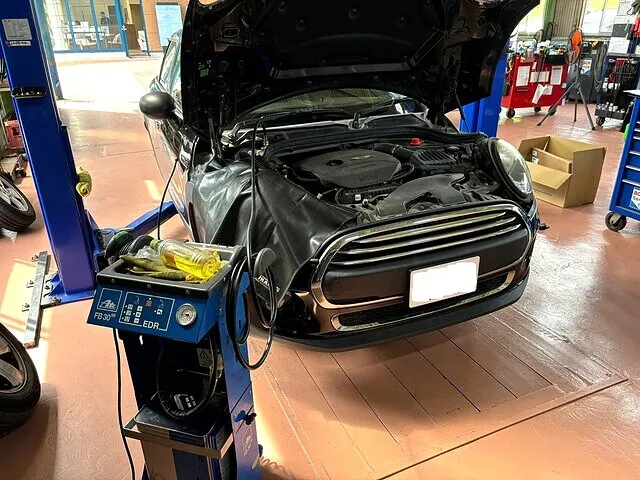 ヘッドライトコーティング｜MINI｜鹿児島県鹿屋市｜ユーロカーズ