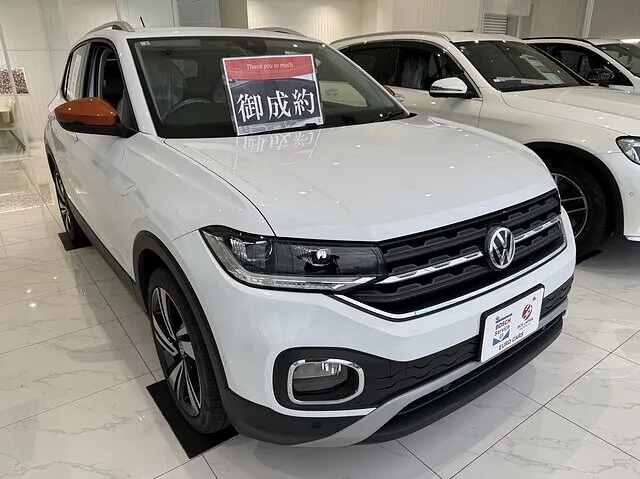 ﾌｫﾙｸｽﾜｰｹﾞﾝ販売：T-ｸﾛｽ　鹿児島県鹿屋市　ユーロカーズ