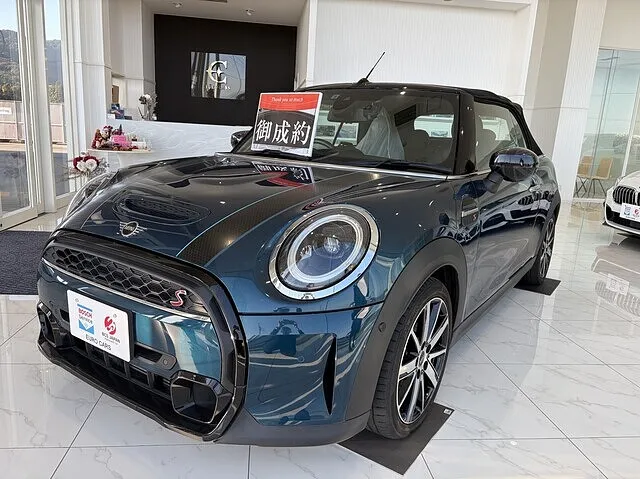 MINI販売：ミニ　コンバーチブル　鹿児島県鹿屋市　ユーロカーズ