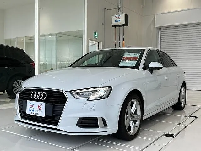 アウディ｜A3スポーツバック｜鹿児島県鹿屋市｜ユーロカーズ