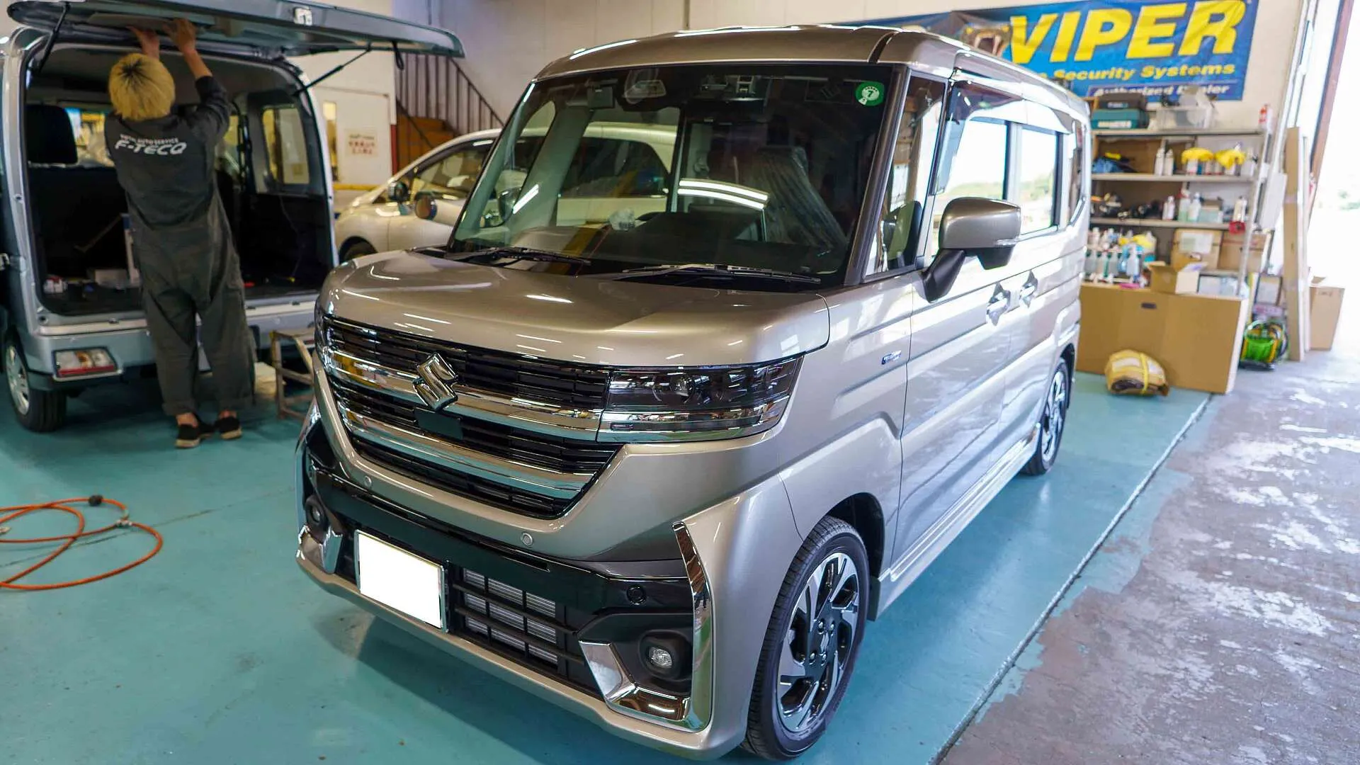 12841_100_r382_free01_01_1_0_i