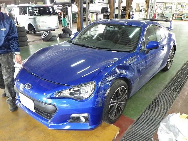 BRZがFMGでクラッシュしたので板金塗装してみた