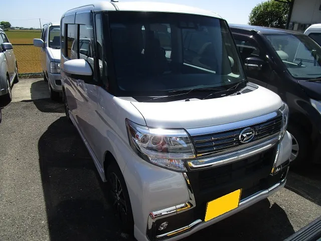 ★カトシンのページ自動車コラム40 ダイハツタント　想像以上の事故車　佐賀県・小城市・協和自動車