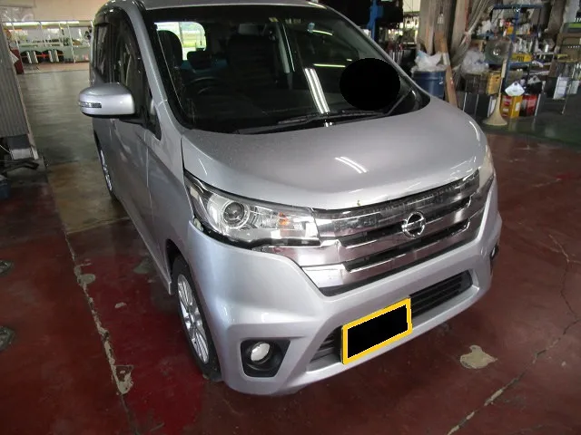 ★デイズ追突・ボンネット交換・フェンダー修理・佐賀県・小城市・協和自動車