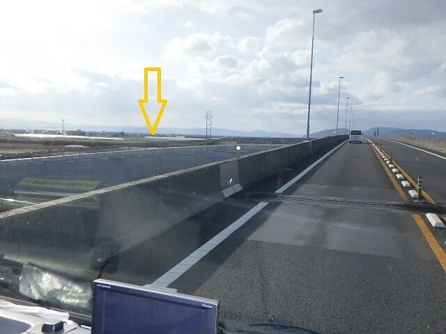 ２０２４年12月20日　　　　　　　　謎の道路が完成