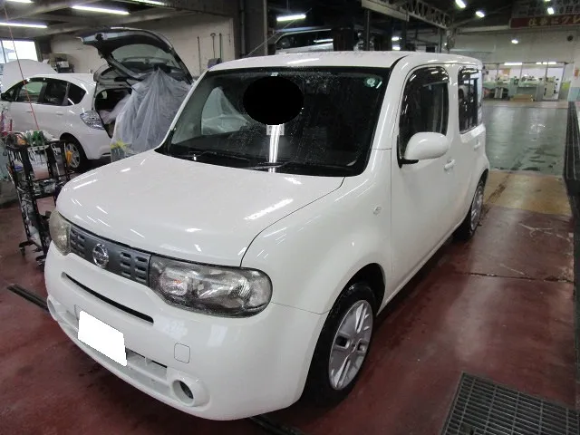 ★日産キューブドアミラーすれ違い時ぶつけた！動かない？　佐賀県・小城市・協和自動車