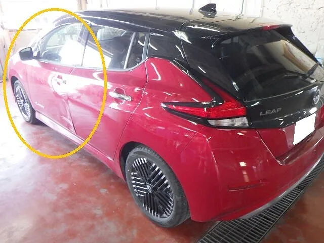 日産リーフのフロントドア分解方法