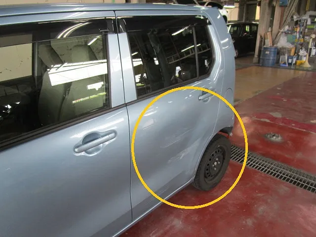 ★ワゴンR　ドア交換とクオーターパネルの修理・佐賀県・小城市・協和自動車