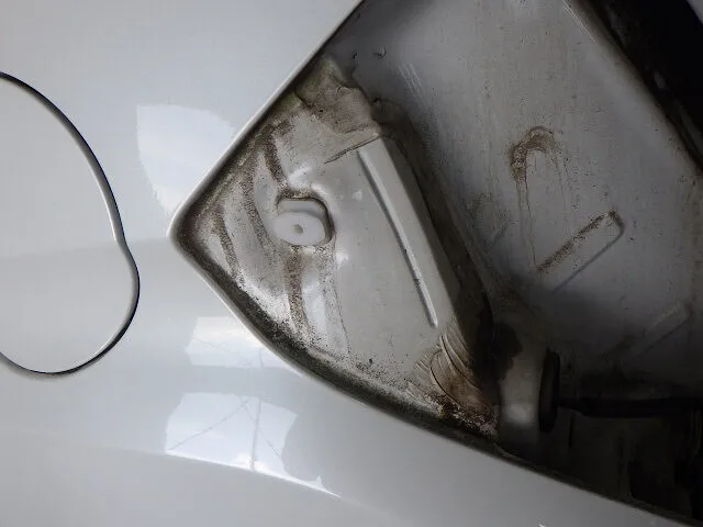 ２０２５年9月27日　　　　　　　　　洗車が必要な理由