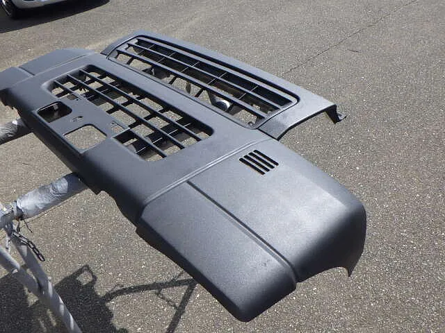 ２０２５年11月2日　　　　　　　　ビースト施工バンパー