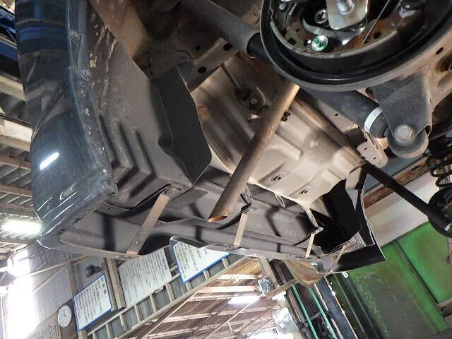 ２０２５年12月16日　　　　　このエアロは空気抵抗増加でしょう