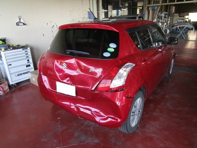 ★スズキスイフト　サンドイッチ事故　修理代80万円越え①・佐賀県・小城市・協和自動車