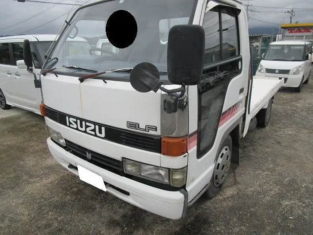 ★エルフ海苔トラック　車検事例・バッテリー落下！修理箇所満載でした。佐賀県・小城市・協和自動車