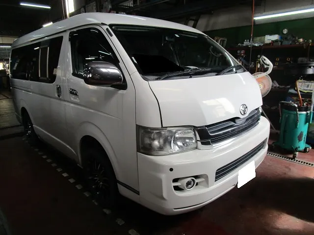 ★ハイエース最近人気のキャンピングカー車検事例　佐賀県・小城市・協和自動車