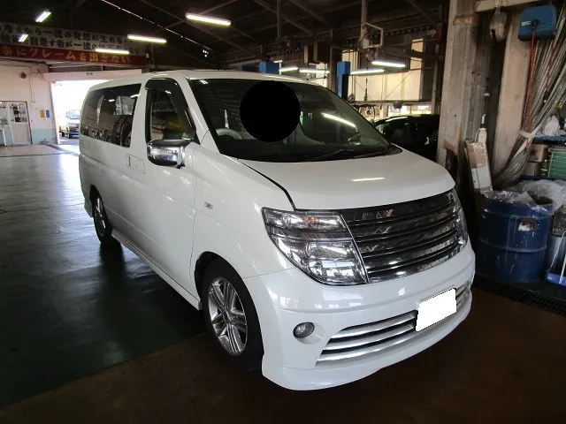 ★エルグランド室内の異臭・・車内にネズミが住んでました？佐賀県・小城市・協和自動車