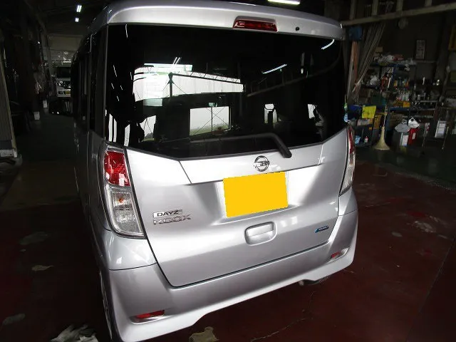 ★デイズルークス　リアシート倒し方　フラットにします　佐賀県・小城市・協和自動車