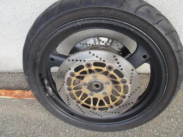 ★バイクホイール塗装事例　パールホワイトでホイール塗装　佐賀県・小城市・協和自動車　