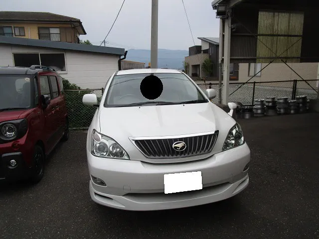 #20ハリアー　エアコン修理　真夏の前なのでスピーディーに　佐賀県・小城市・協和自動車