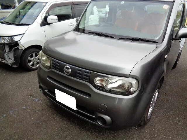 2007 Nissan Cube BZ11 のフロント左ドア車・バイク・自転車