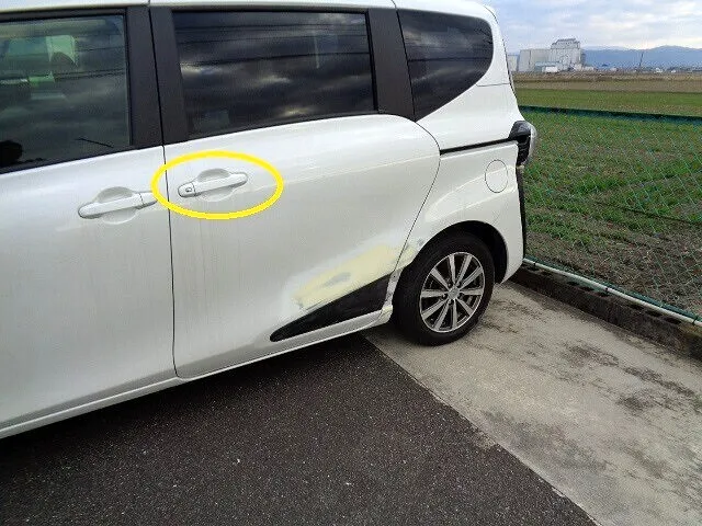 ＃塗装屋さん向け裏技　トヨタのスイッチ付きスライドドア塗装法