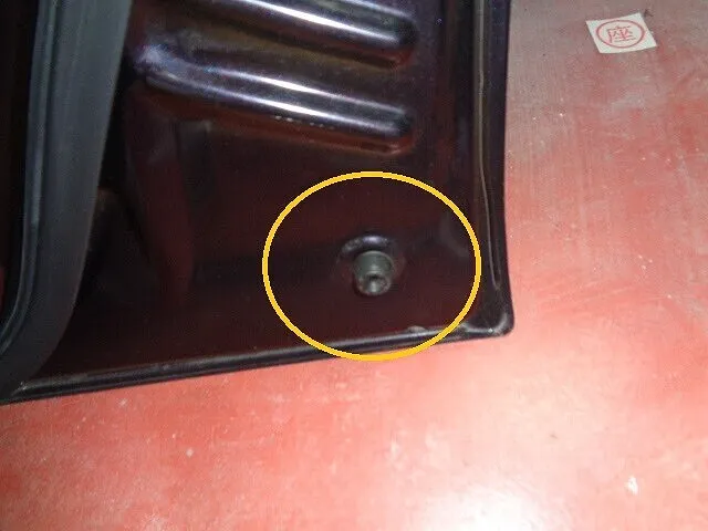 ドアクッションゴムを再使用する際のコツ　ユルユルになった時