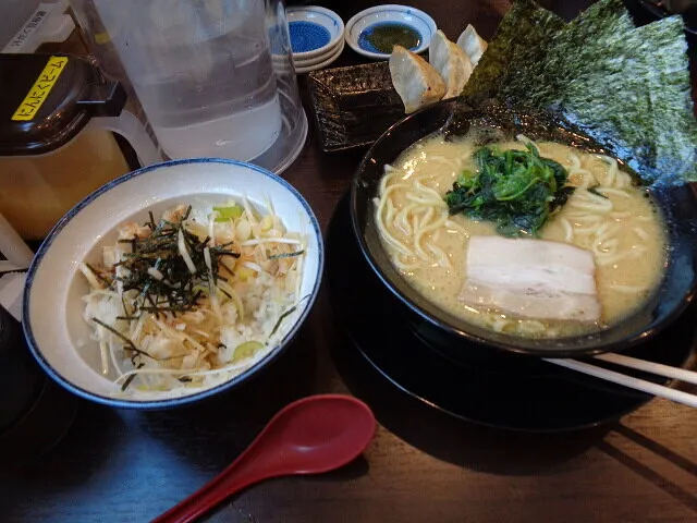 2022年5月31日　　　　　　　横浜家系ラーメン　竜馬家