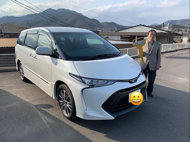 上田市のＧ様に新車のトヨタ・エスティマを納車させていただきました！