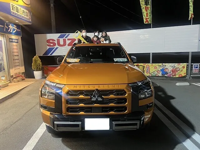 上田市のS様に新車の三菱・トライトンを納車いたしました！
