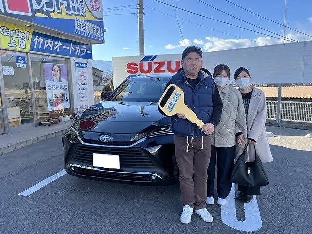 上田市のＨ様に新車のトヨタ・ハリアーを納車いたしました！