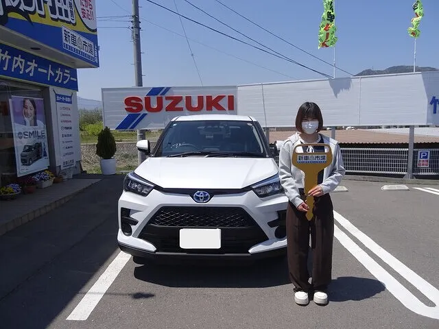 佐久市のＥ様に新車のトヨタ・ライズを納車いたしました！