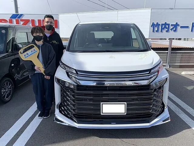 東御市のK様に新車のトヨタ・ヴォクシーを納車いたしました！