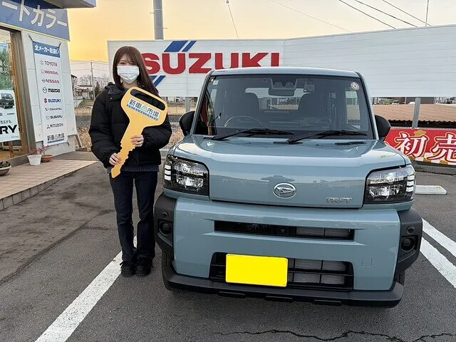 上田市のM様に新車のダイハツ・ロッキーを納車させていただきました