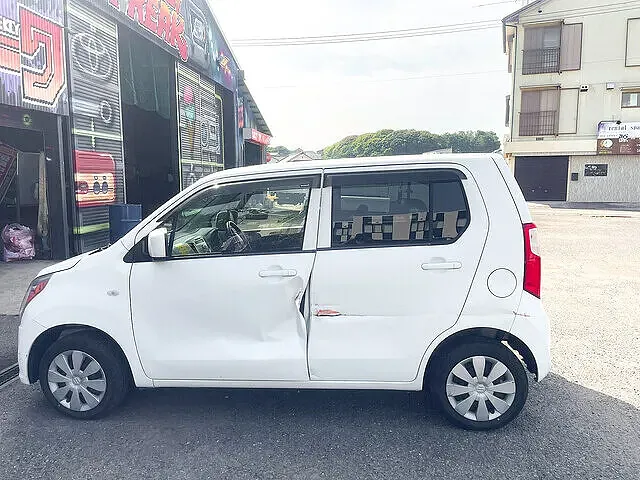 田川郡　スズキ ワゴンR　ドア・リアフェンダー・リアバンパー　キズ・へこみ修理│鈑金塗装