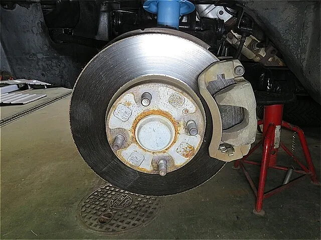 呉市　前後ブレーキ関係　分解交換　マツダ　ロードスター　NA8C