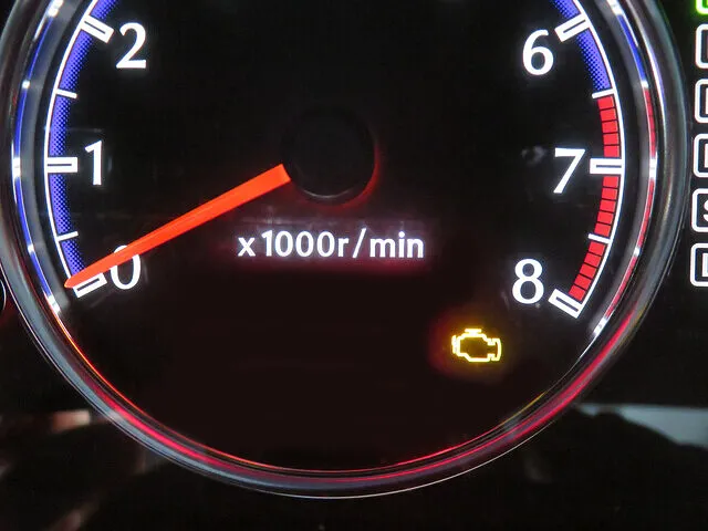 呉市　エンジン・チェックランプ点灯　ＥＧＲ交換　マツダ　ベリーサ