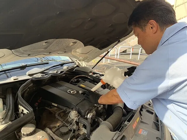 【車検事例３】ベンツ　車検　オイル交換｜渋谷区代々木　車検・整備