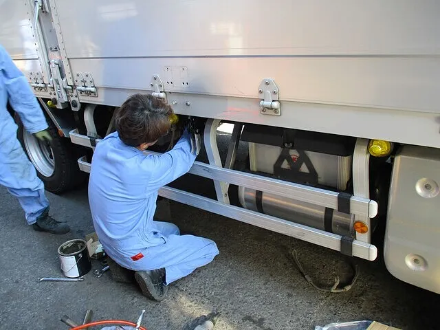車種不問の確かな技術力で愛車を的確に修理│糟屋郡粕屋町 共立自動車工業